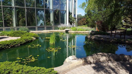 Quad City Botanical Center